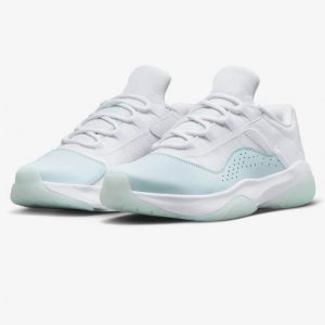 Air Jordan 11 CMFT Low Igloo