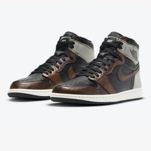 Air Jordan 1 Retro High Patina