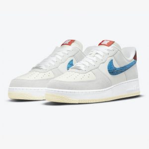 Nike Air Force 1 5 On It