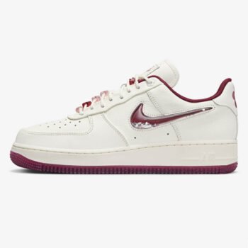 Nike Air Force 1 Low Valentines Day 2024 - Imagen 2