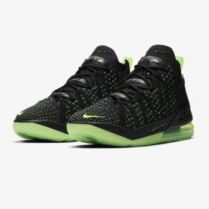 Nike LeBron 18