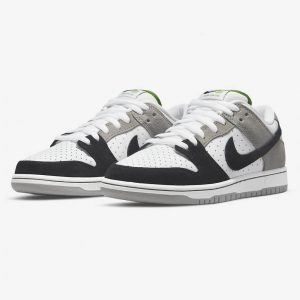 Nike Sb Dunk Low Chlorophyll