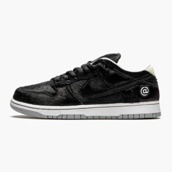 Nike SB Dunk Low Medicom Toy 2020 - Imagen 2